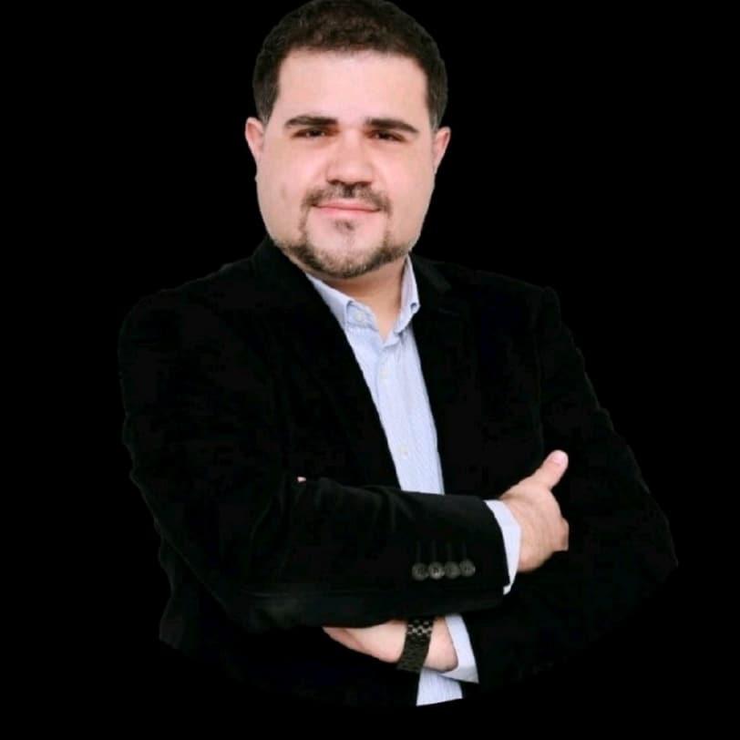 Dr. Ömür Benek portresi
